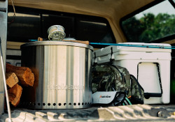 Solo Stove Ranger s podstavcem